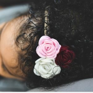 Pink and White Floral Headband with Nylon band